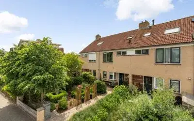 Tussenwoning te koop: Valkenburgseweg 87, Molenwijk Katwijk