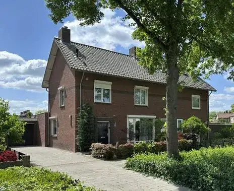 Twee-onder-één-kap te koop: Valkenierstraat 96, Turfberg-Noord Valkenswaard