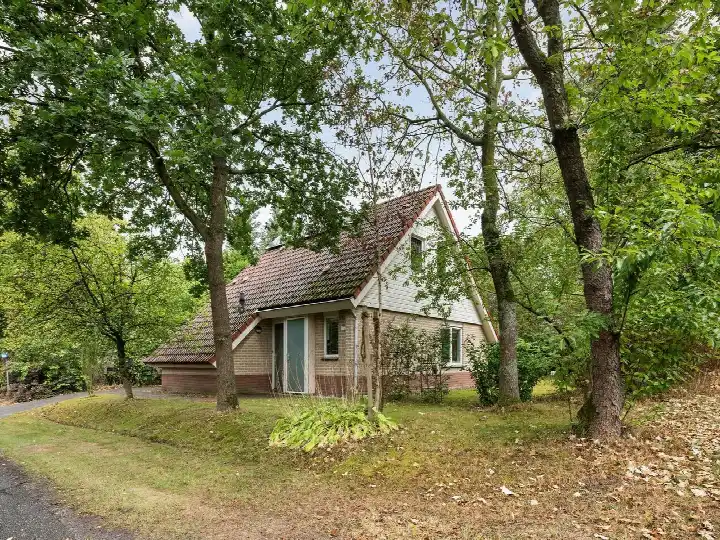 Vrijstaande woning te koop: Valkenlaan 20, Verspreide huizen Sibculo Sibculo