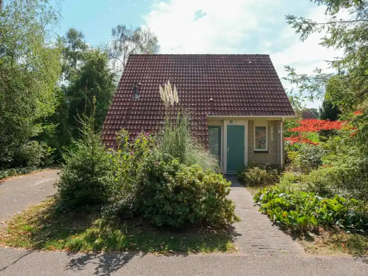 Vrijstaande woning te koop: Valkenlaan 37, Verspreide huizen Sibculo Sibculo