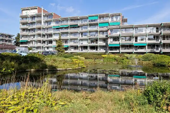 Apartment for sale: Valkenstede 30, Wolfsbos Hoogeveen