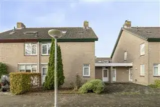 Tussenwoning te koop: Valreep 50, Galjoenbuurt Amstelveen