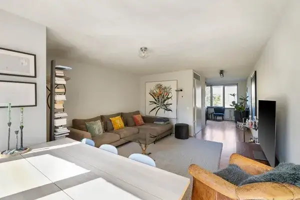 Tussenwoning te koop: Valutaboulevard 47, De Aker-Oost Amsterdam