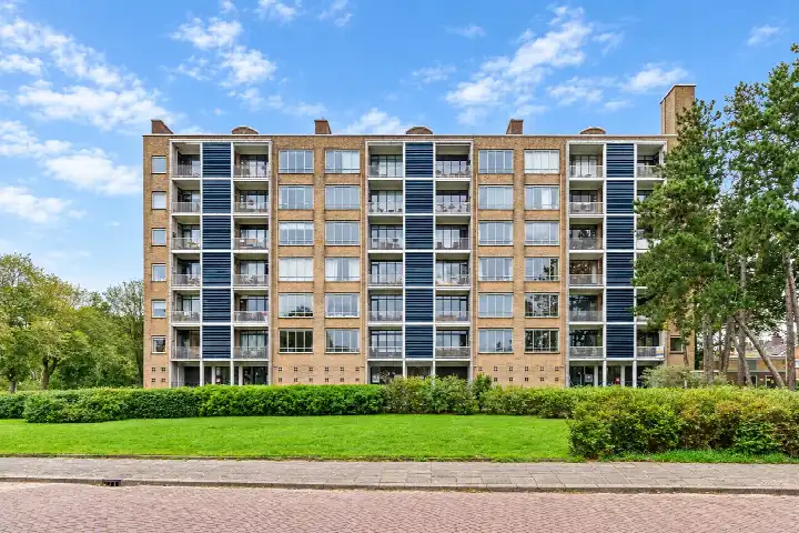Apartment for sale: Van Alkemadelaan 1106, Duttendel 'S-Gravenhage