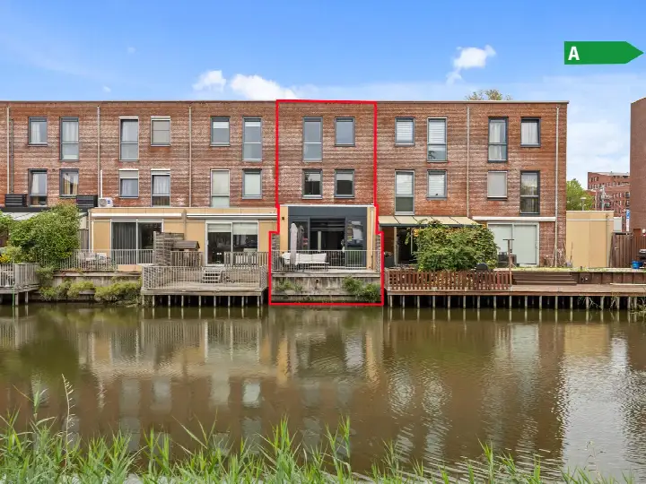 Tussenwoning te koop: Van Baaklaan 38, De Lanen 'S-Gravenhage