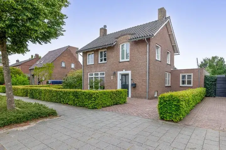 Detached house for sale: Van Berghenstraat 25, De Beemd 3 Schijndel