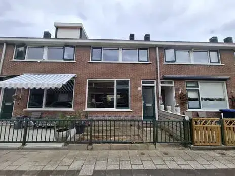 Terraced house for sale: Van Blanckenburgstraat 12, Viottakade en omgeving Dordrecht