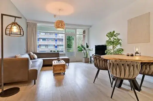Apartment for sale: Van Borselenstraat 126, Presikhaaf III Arnhem