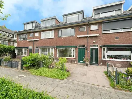 Terraced house for sale: Van Brienenoordstraat 6, Oud IJsselmonde Rotterdam