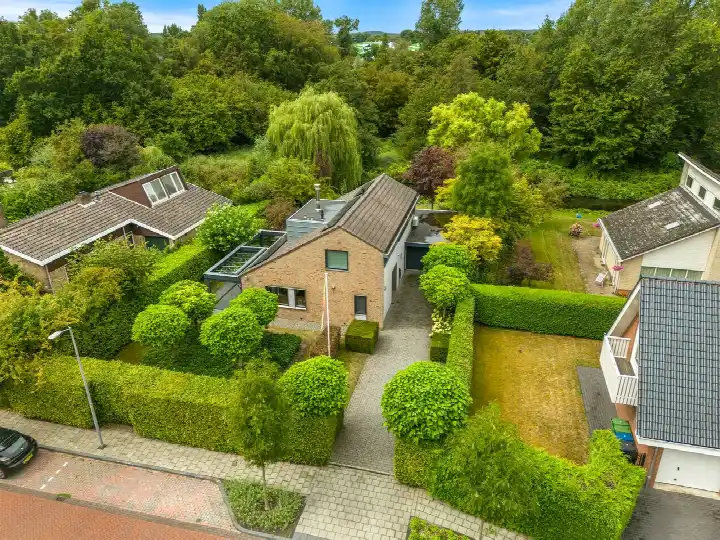Vrijstaande woning te koop: Van de Veldelaan 958, De Hoef III en IV Alkmaar