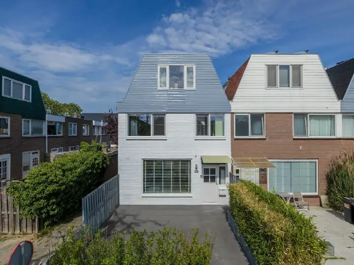 Corner house for sale: Van den Berghlaan 367, Hoofddorp Centrum Oost Hoofddorp