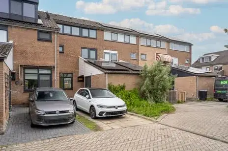 Appartement te koop: Van der Burghstraat 10, Kruiswiel Hendrik-Ido-Ambacht