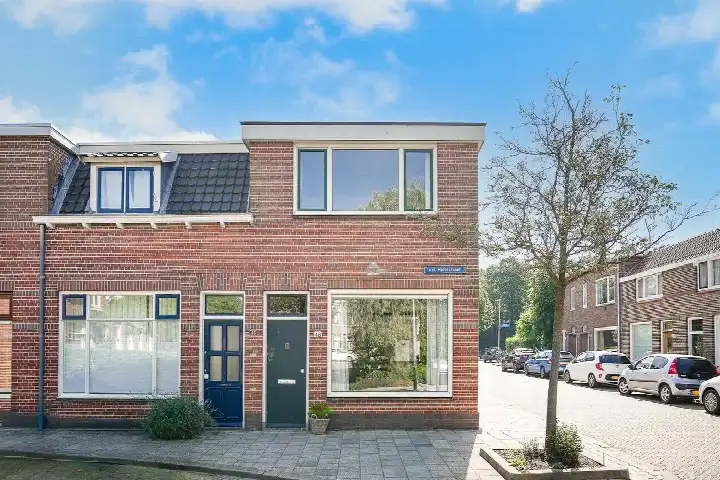 Hoekwoning te koop: Van der Helststraat 48, Schildersbuurt Utrecht