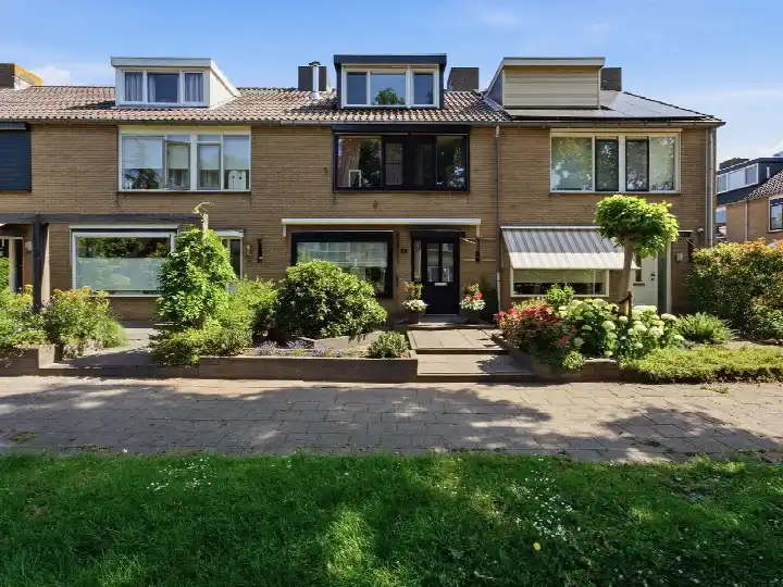 Tussenwoning te koop: Van der Lekstraat 59, Kruiswiel Hendrik-Ido-Ambacht
