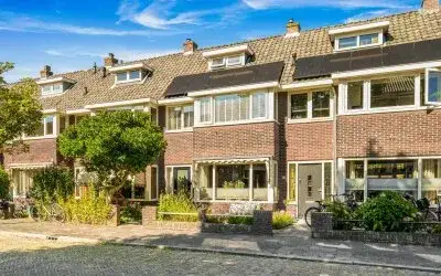 Tussenwoning te koop: Van der Lijnstraat 20, Bergerhof en Blaeustraatkwartier Alkmaar