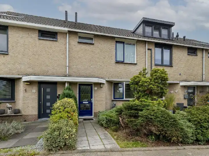 Terraced house for sale: Van der Meulenstraat 21, Dorpzicht Barendrecht