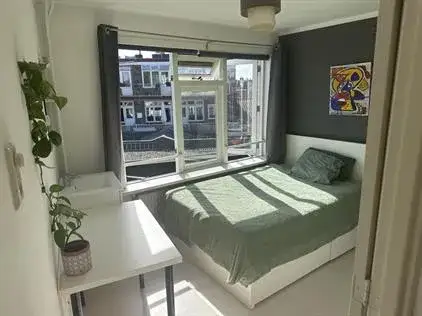 Kamer te huur: Van der Mondestraat, Tuinwijk-West Utrecht