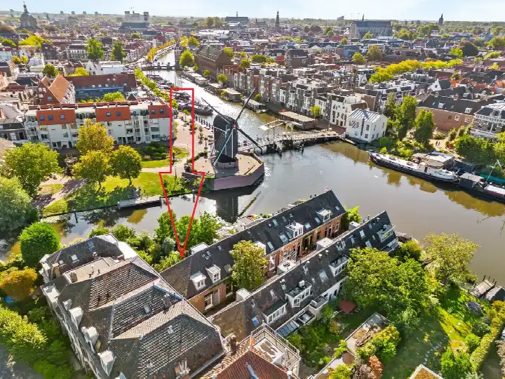 Tussenwoning te koop: Van der Tasstraat 2, Transvaalbuurt Leiden