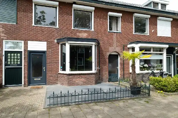 Tussenwoning te koop: Van Diemenstraat 103, Hogeland-Zuid Enschede