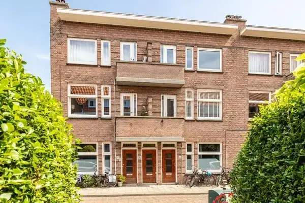 Apartment for rent: Van Diepenburchstraat 63, Waalsdorp 'S-Gravenhage