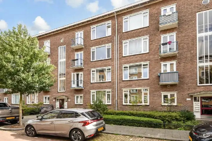 Appartement te koop: van Dijcklaan 41, Rembrandtkwartier Rijswijk
