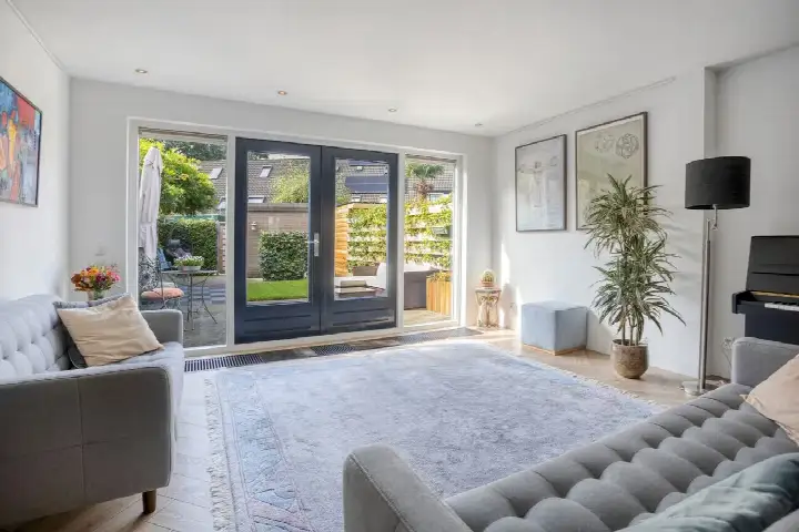 Tussenwoning te koop: Van Doesburgstraat 25, Architectenbuurt-West Amersfoort