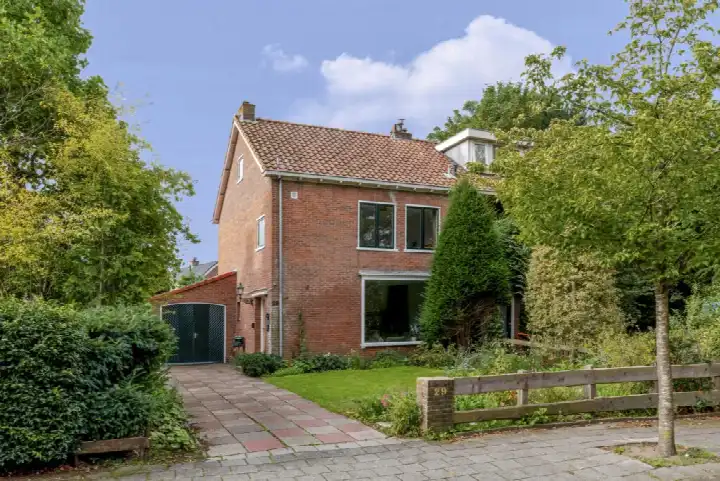Twee-onder-één-kap te koop: van Doornincklaan 29, Oude Kern Bennebroek Bennebroek