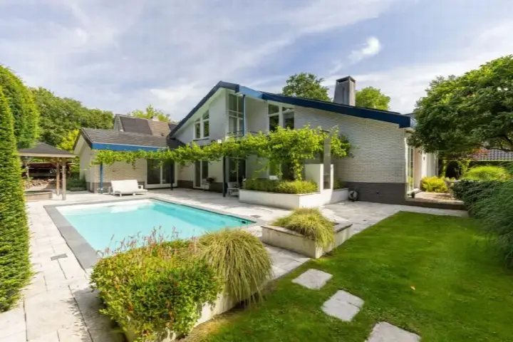 Detached house for sale: Van Driellaan 10, Zuidereng Huizen