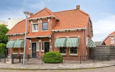 Twee-onder-één-kap te koop: Van Ewsumstraat 17, Hoogkerk Dorp Groningen