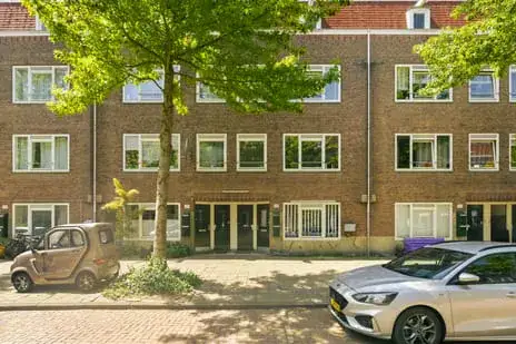 Apartment for sale: Van Gentstraat 53-1, Gibraltarbuurt Amsterdam