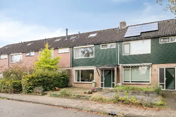 Terraced house for sale: van Goghlaan 7, Scherpenzeel Scherpenzeel (Ge)