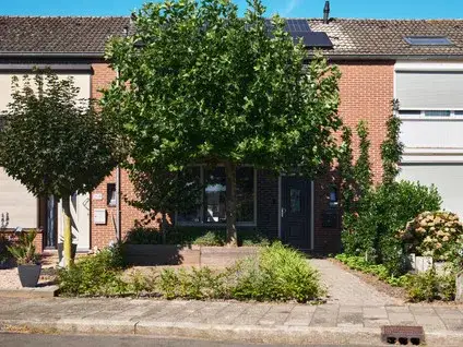 Tussenwoning te koop: Van Goghstraat 7, Molenveld Horst