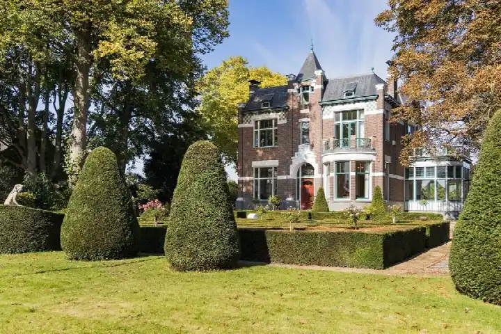 Vrijstaande woning te koop: van Heemstraweg 58, Beuningen-Centrum Oost Beuningen Gld