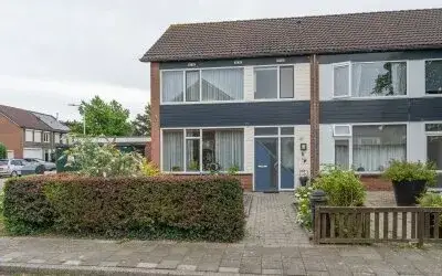 Terraced house for sale: Van Herlaerstraat 18, Ammerzoden Ammerzoden
