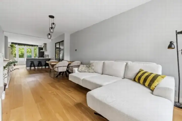 Appartement te koop: Van Heutszstraat 99, Bezuidenhout-Oost 'S-Gravenhage