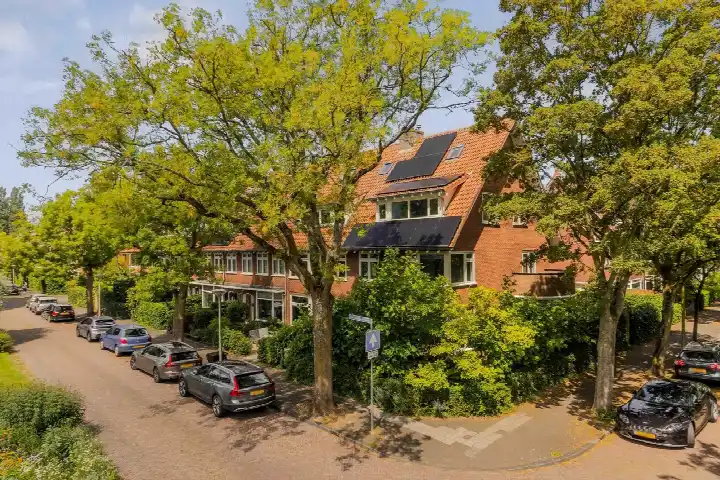 Hoekwoning te koop: Van IJsselsteinlaan 42, Kruiskerkbuurt Amstelveen