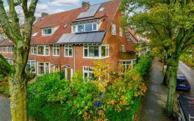 Corner house for sale: Van IJsselsteinlaan 42, Kruiskerkbuurt Amstelveen