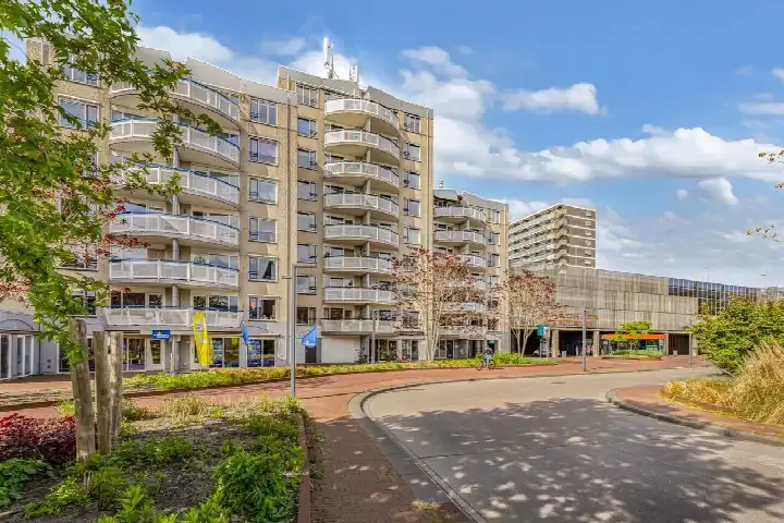 Appartement te koop: Van Knobelsdorffplein 120, Drachten centrum Drachten