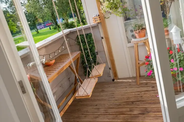 Apartment for sale: Van Leeuwenhoekstraat 5-0003, Natuurkundigenbuurt-west Haarlem