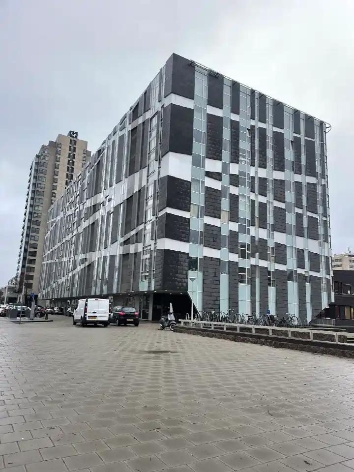 Appartement te huur: Van Leijenberghlaan, Buitenveldert-Oost-Midden Amsterdam