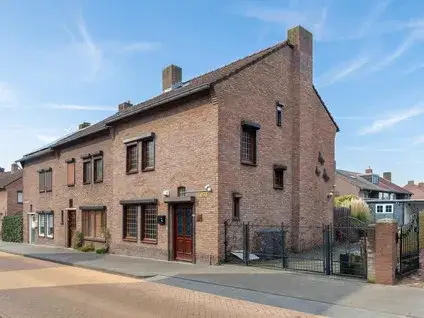 Hoekwoning te koop: Van Limburg Stirumstraat 23, Meezenbroek Heerlen