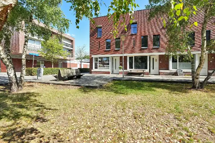 Hoekwoning te koop: van Maanenstraat 19, Lievendaal Eindhoven