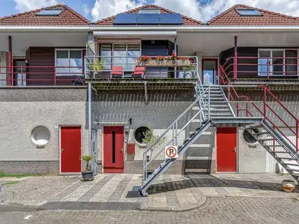 Tussenwoning te koop: van Nahuysweg 85, Molenwaard Hasselt