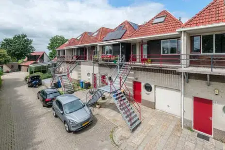 Tussenwoning te koop: van Nahuysweg 87, Molenwaard Hasselt