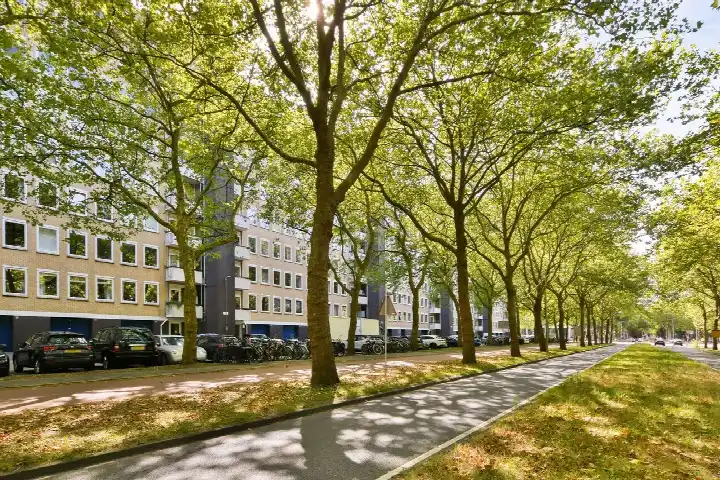 Studio te koop: Van Nijenrodeweg 697, Buitenveldert-Zuid-Midden Amsterdam