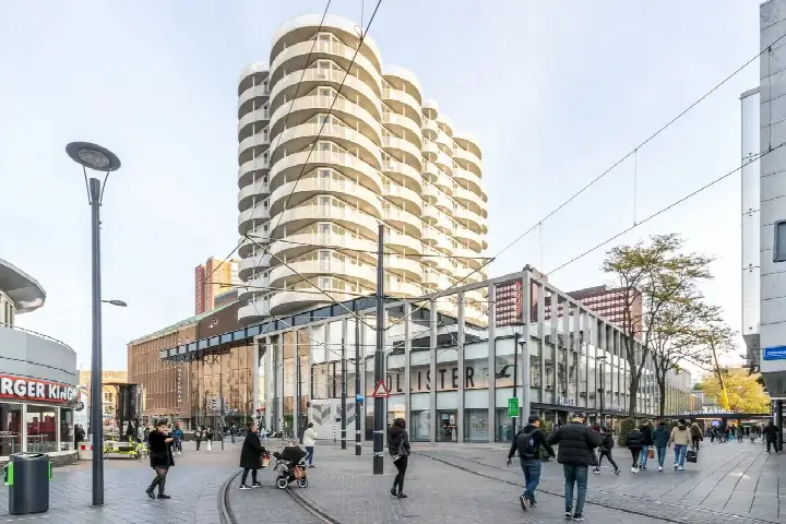 Appartement te huur: Van Oldenbarneveltplaats 32H, Cool Rotterdam