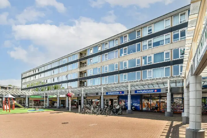 Appartement te koop: Van Oldenbarneveltplein 122, Crabbehof-Zuid Dordrecht
