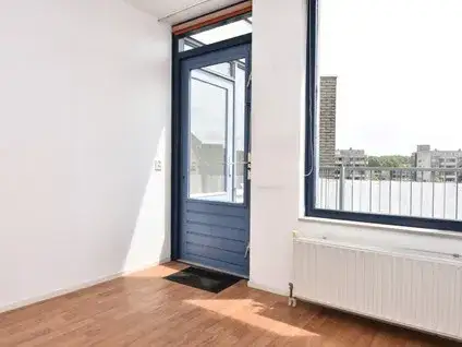 Apartment for rent: Van Ollefenstraat 80, Louis Crispijnbuurt Amsterdam