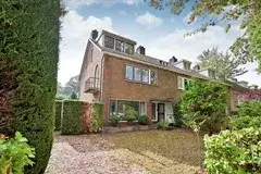 Hoekwoning te koop: Van Ostadelaan 26, Rembrandtpark Naarden
