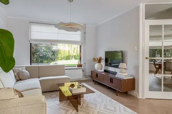 Corner house for sale: Van Pallandtvliet 21, Molenvliet 1 Barendrecht